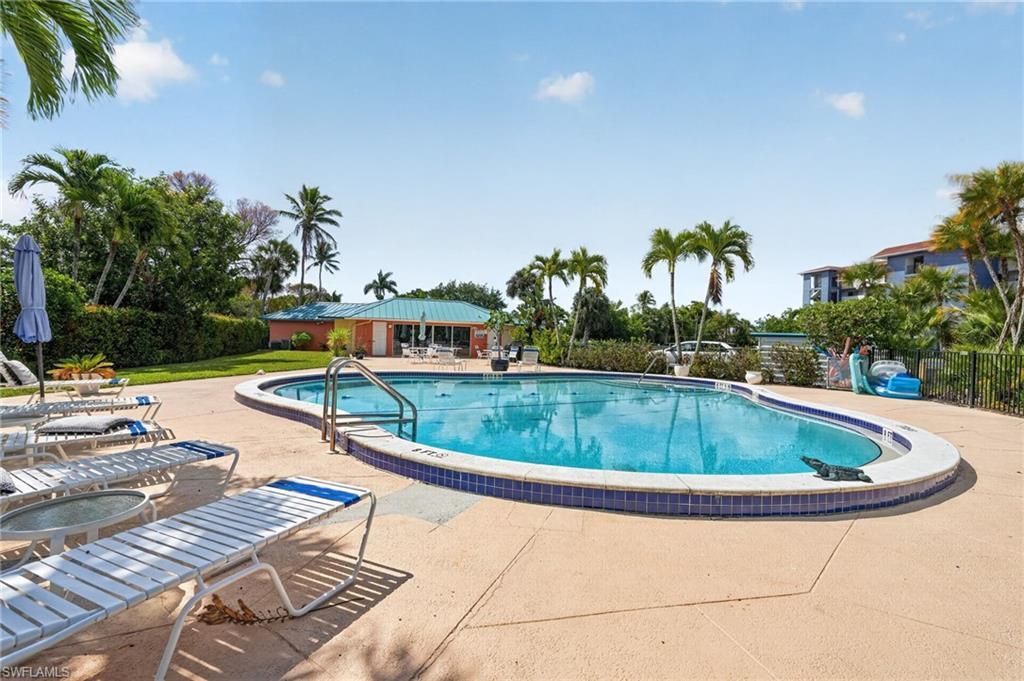 200 Pebble Beach Blvd, Unit D103, Naples, FL 34113 Photo