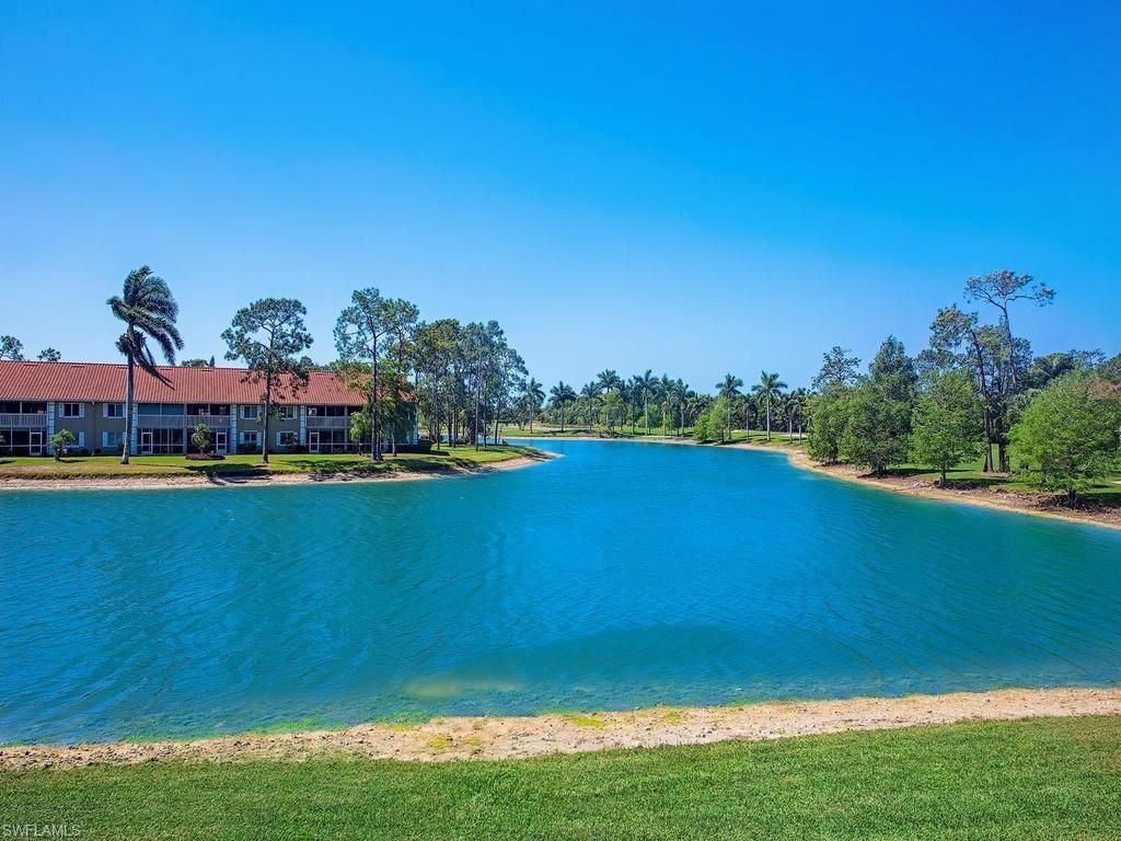 3675 Amberly Cir, Unit C207, Naples, FL 34112 Photo