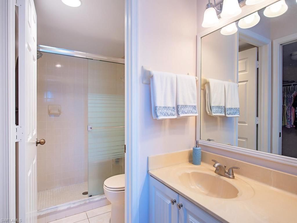 3675 Amberly Cir, Unit C207, Naples, FL 34112 Photo