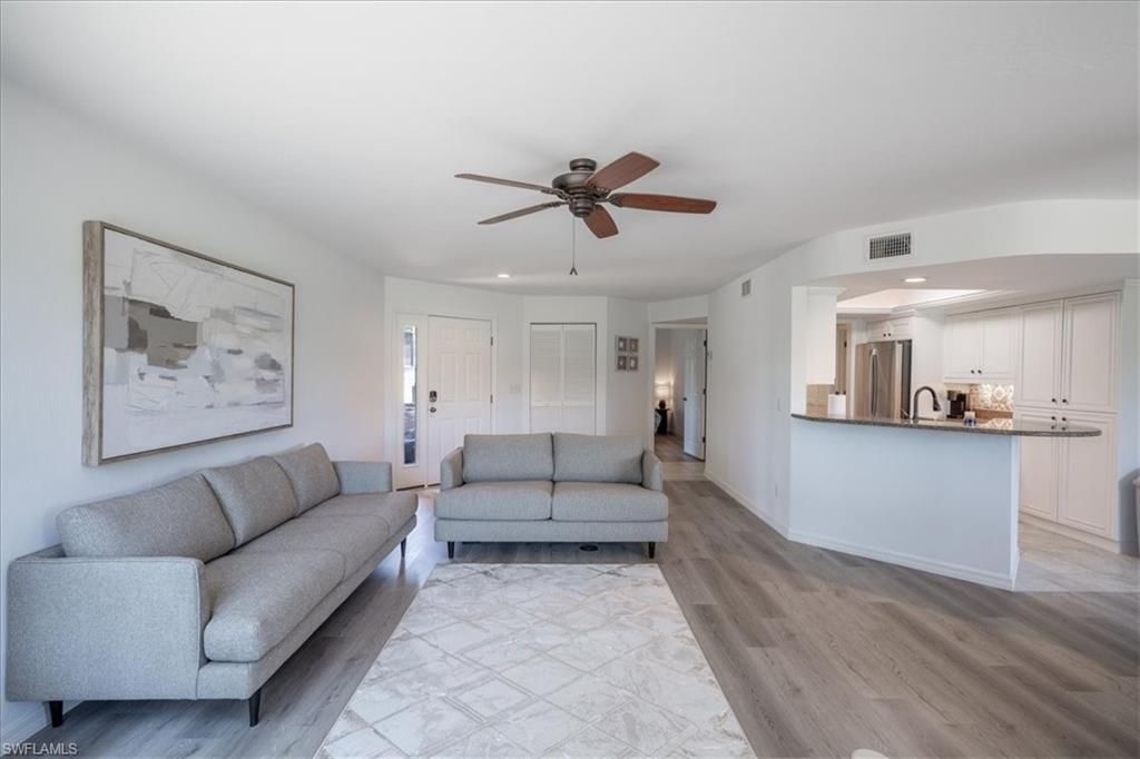792 Eagle Creek Dr, Unit 101, Naples, FL 34113 Photo