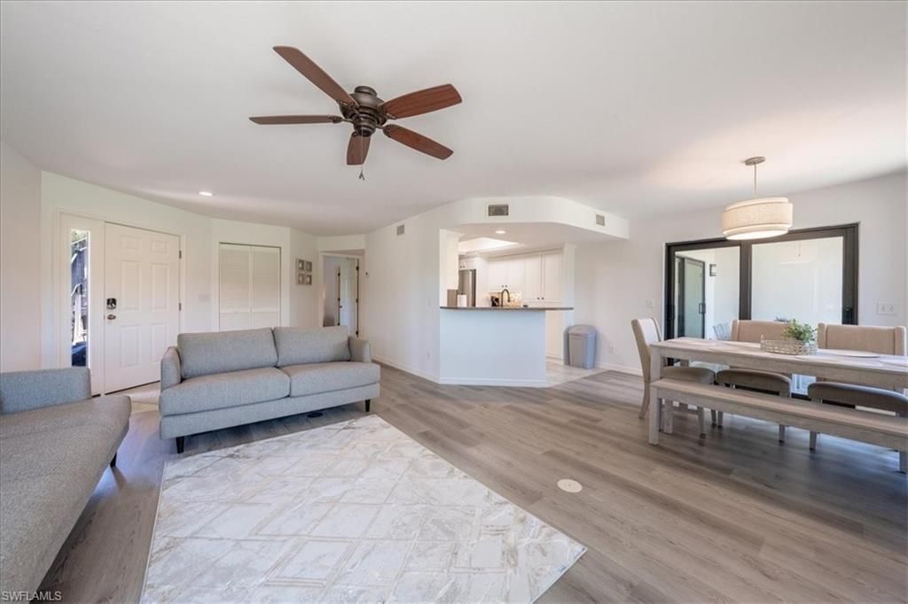 792 Eagle Creek Dr, Unit 101, Naples, FL 34113 Photo
