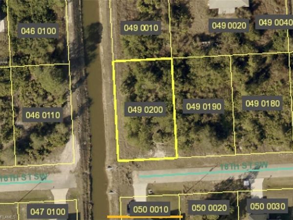 3318 18th ST SW, LEHIGH ACRES, FL 33976