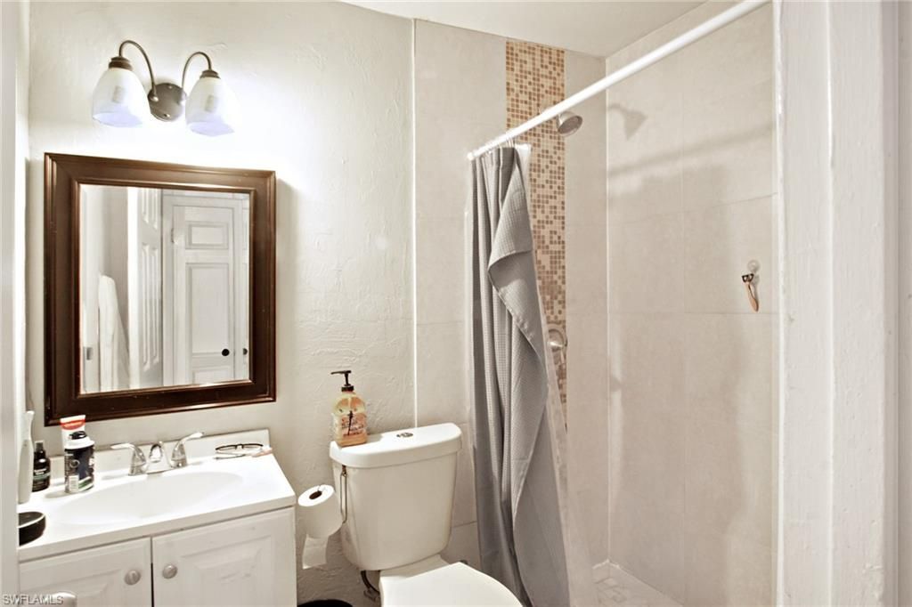 4107 Mindi Ave, Naples, FL 34112 Photo