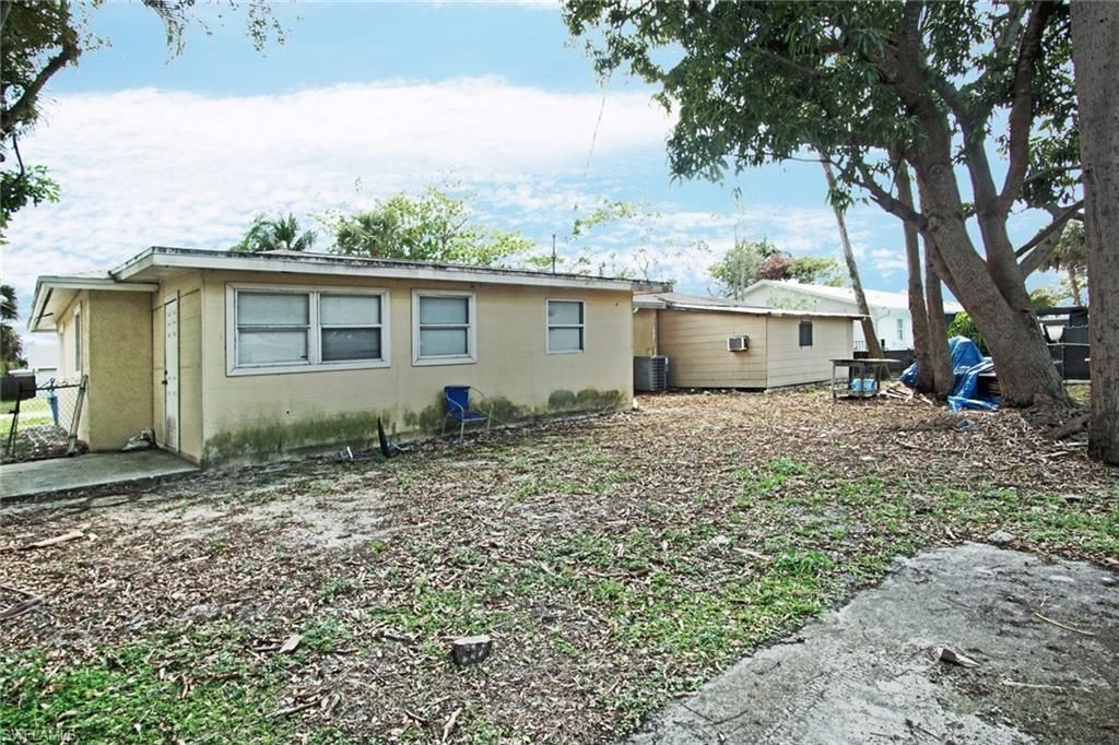 4107 Mindi Ave, Naples, FL 34112 Photo