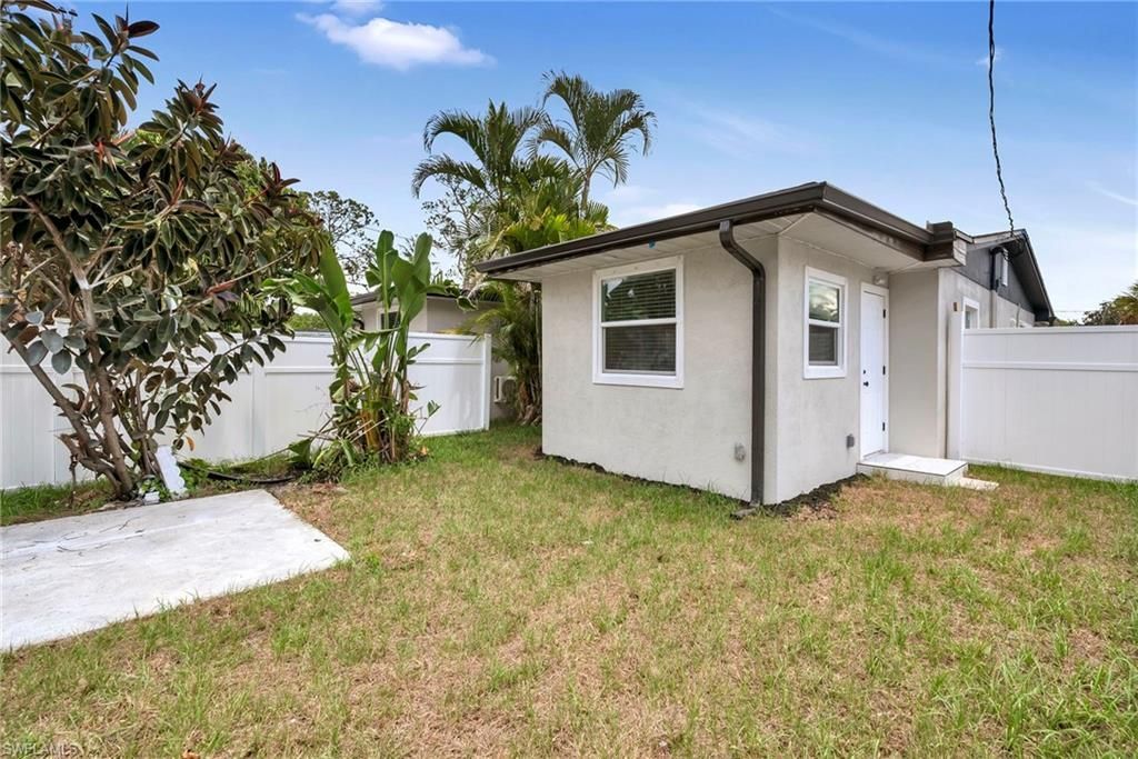 2566-2578 Jackson St W, Fort Myers, FL 33901 Photo