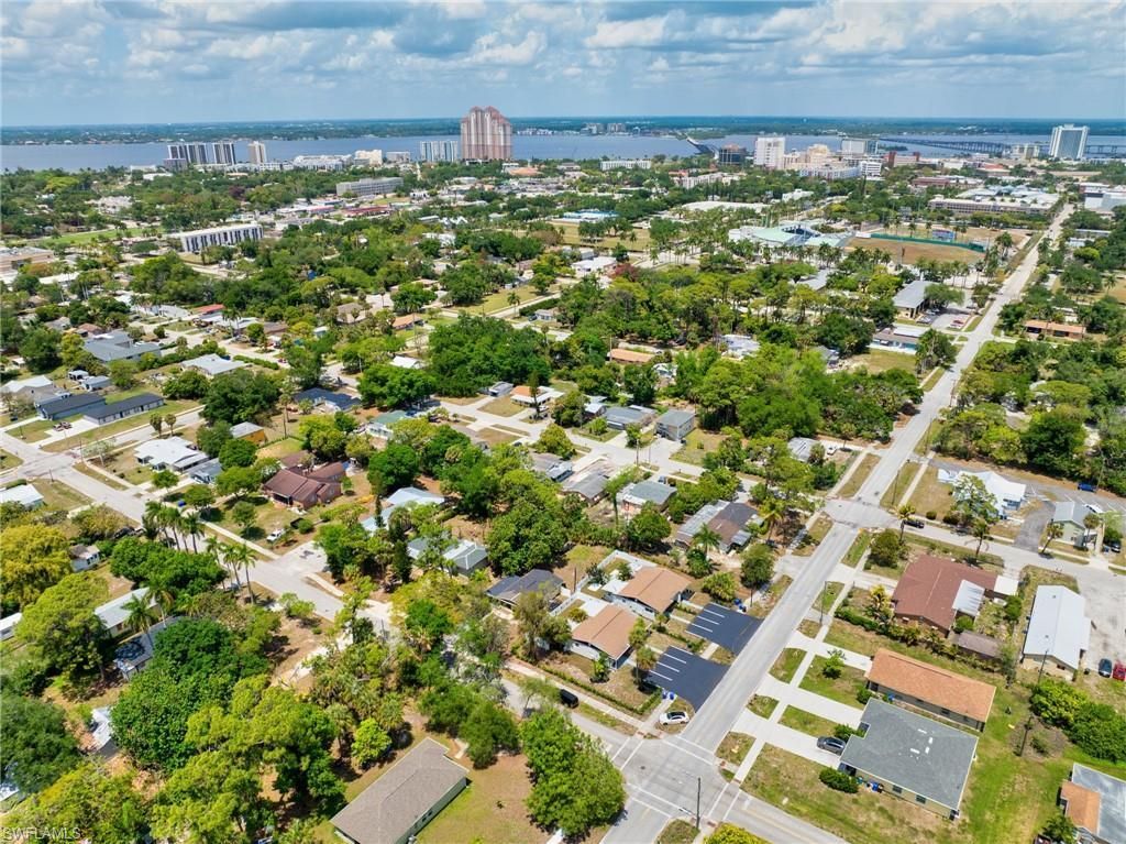2566-2578 Jackson St W, Fort Myers, FL 33901 Photo