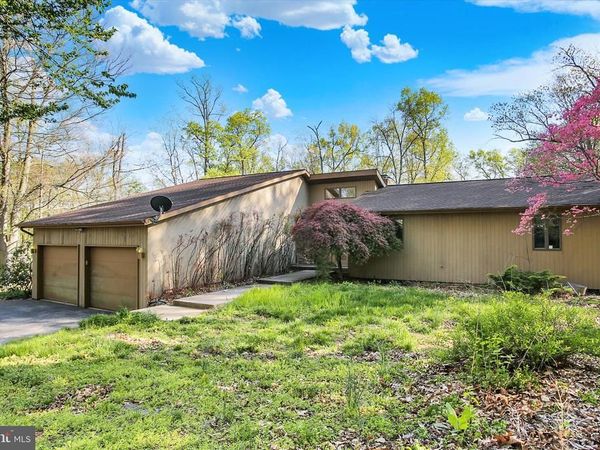 723 RIDGE ROAD , LEWISBERRY, PA 17339