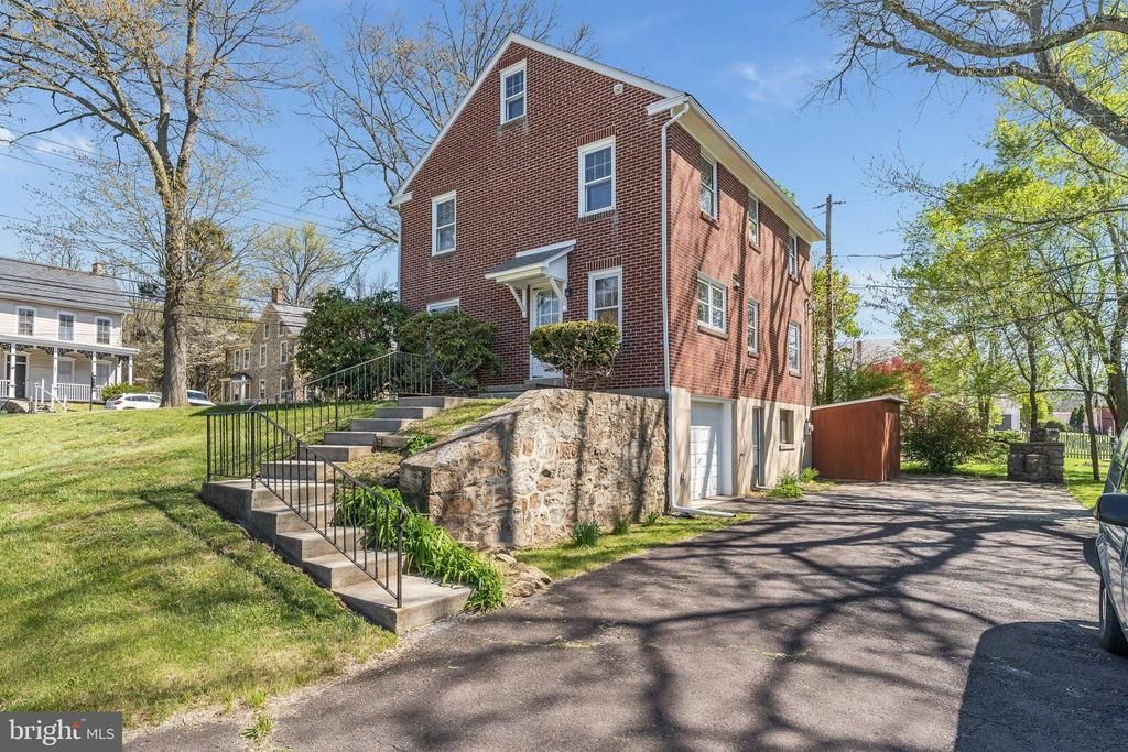 3202 ROUTE 212, HELLERTOWN, PA 18055