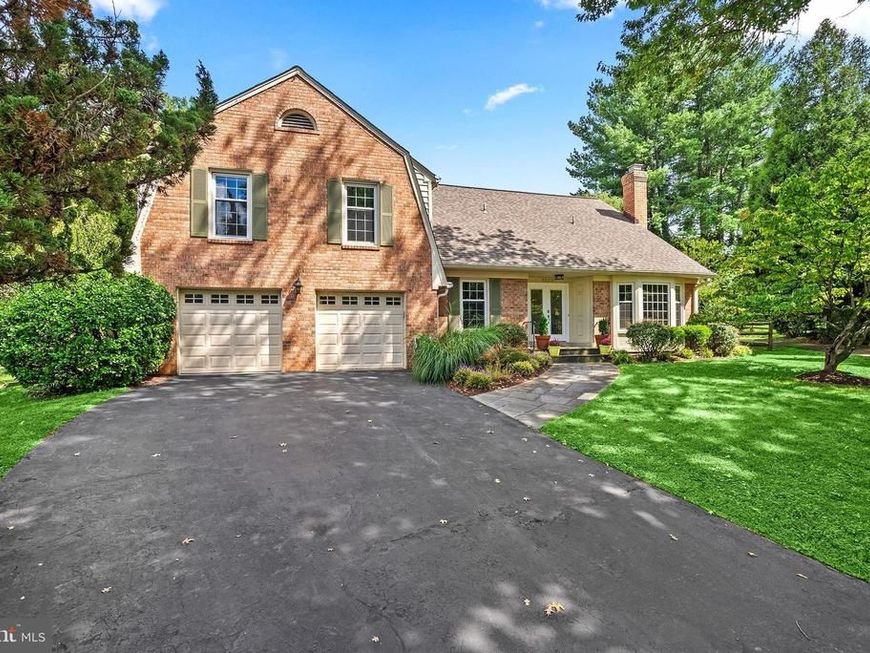 9000 Willow Valley Drive, Potomac, MD 20854 Main Photo