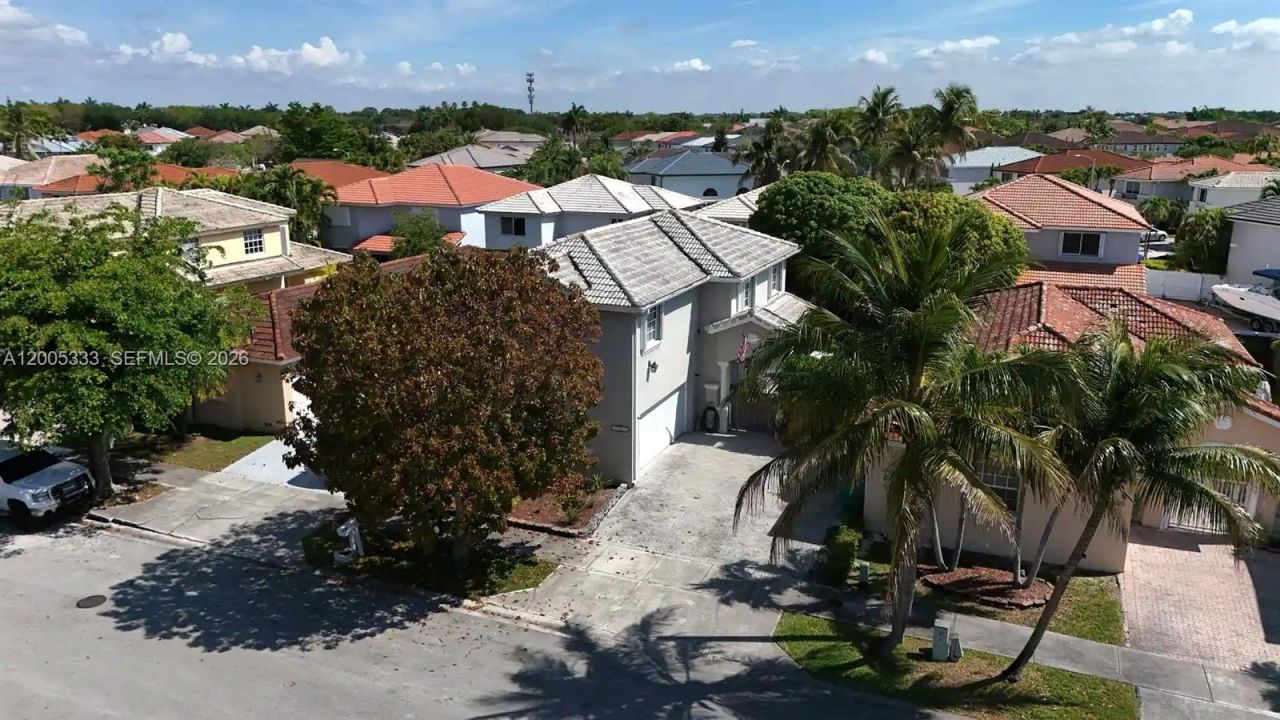 15429 SW 92nd St , Miami, FL 33196 Photo