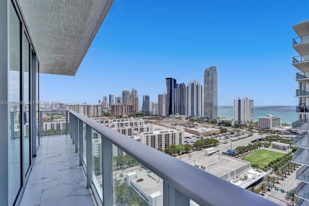 330 Sunny Isles Blvd, Unit 5-2207, Sunny Isles Beach, FL 33160 Photo
