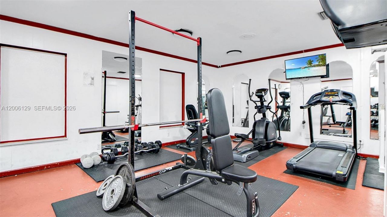 4000 NW 44th Ave , Unit 306, Lauderdale Lakes, FL 33319 Photo