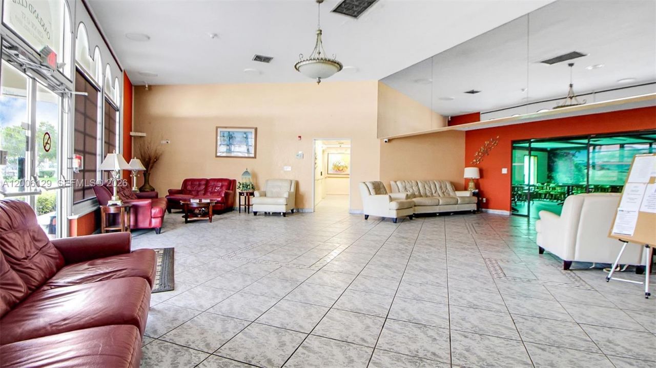 4000 NW 44th Ave , Unit 306, Lauderdale Lakes, FL 33319 Photo