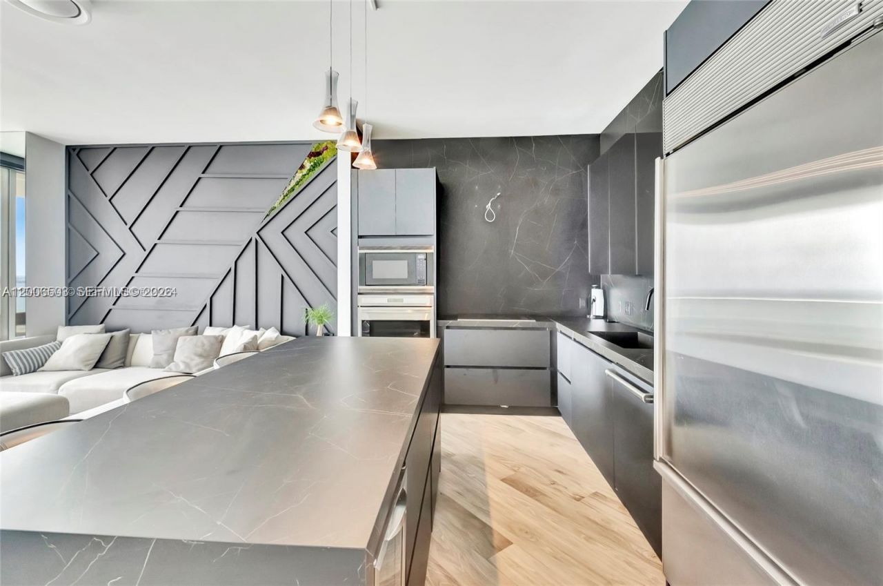 2020 N Bayshore Dr, Unit 3408, Miami, FL 33137 Photo