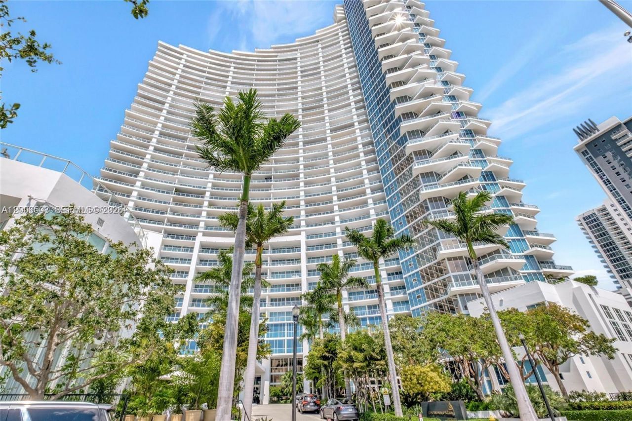 2020 N Bayshore Dr, Unit 3408, Miami, FL 33137 Photo