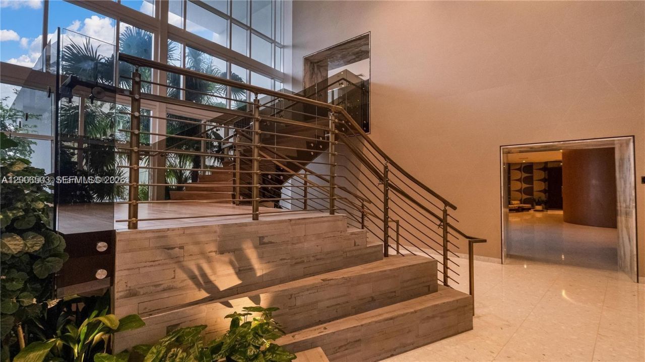 2020 N Bayshore Dr, Unit 3408, Miami, FL 33137 Photo