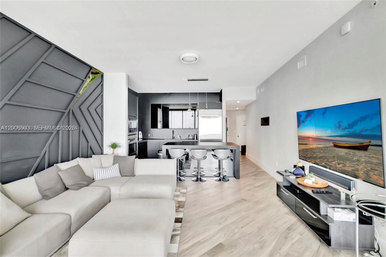 2020 N Bayshore Dr, Unit 3408, Miami, FL 33137 Photo