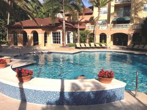 19999 E Country Club Dr , Unit 1303, Aventura, FL 33180