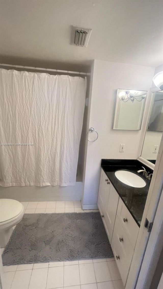 19999 E Country Club Dr , Unit 1303, Aventura, FL 33180 Photo