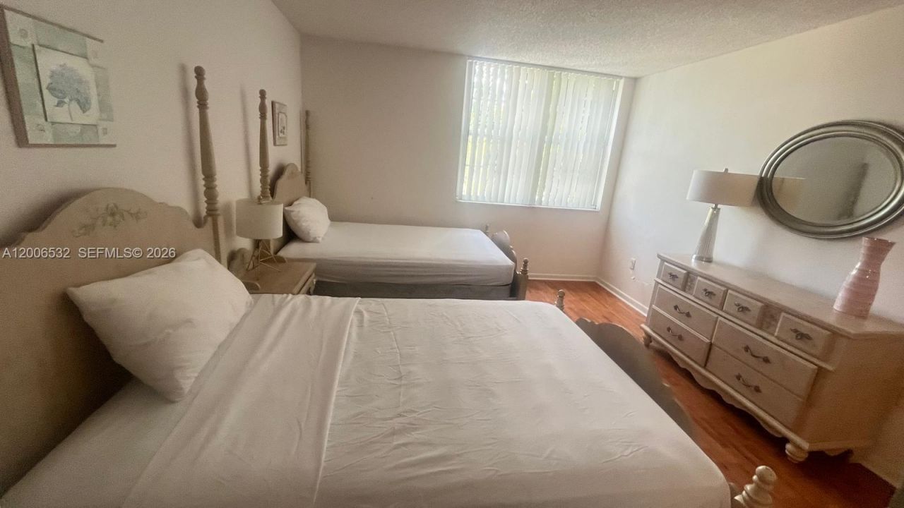 19999 E Country Club Dr , Unit 1303, Aventura, FL 33180 Photo