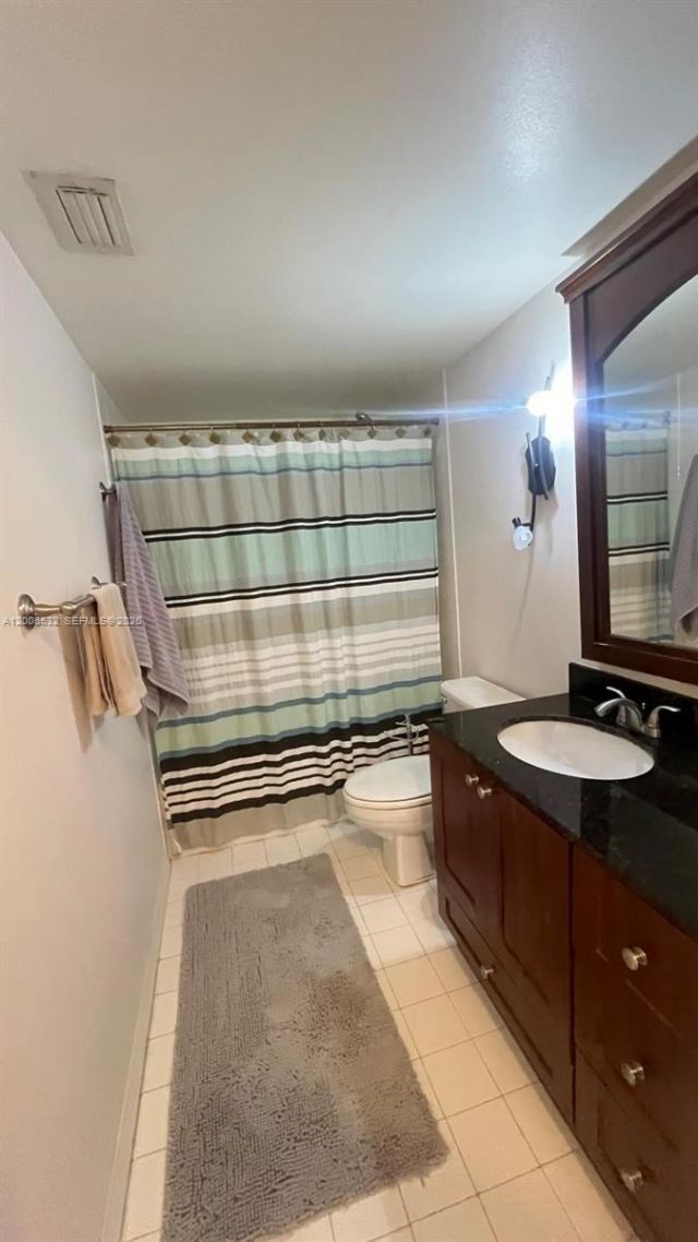 19999 E Country Club Dr , Unit 1303, Aventura, FL 33180 Photo