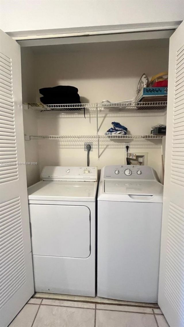 19999 E Country Club Dr , Unit 1303, Aventura, FL 33180 Photo