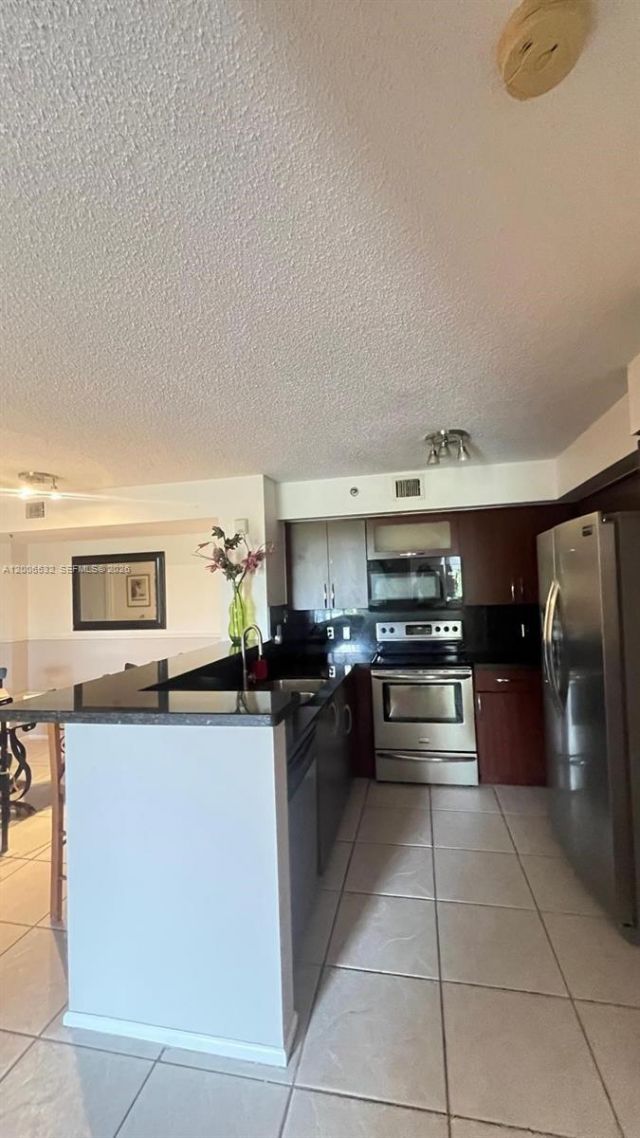 19999 E Country Club Dr , Unit 1303, Aventura, FL 33180 Photo