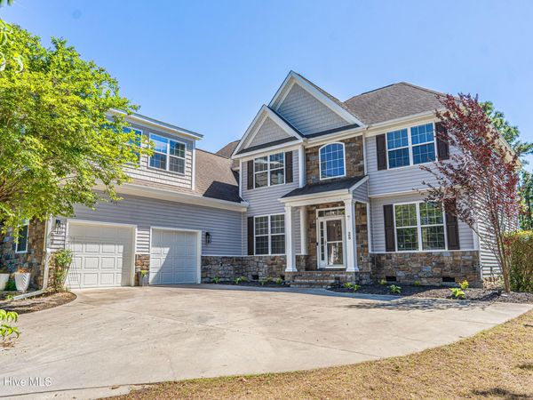 28 Victoria Drive, Whispering Pines, NC 28327
