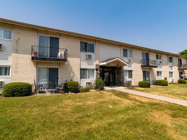 8924 Kenneth Drive , Unit 107G, Des Plaines, IL 60016