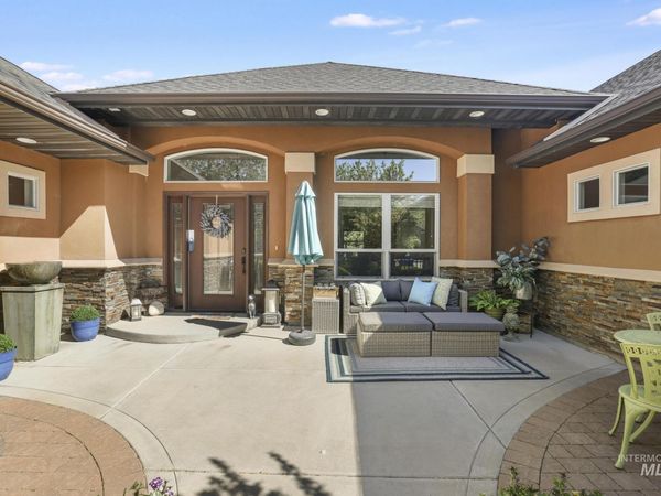 675 Canyon Park Ave, Twin Falls, ID 83301