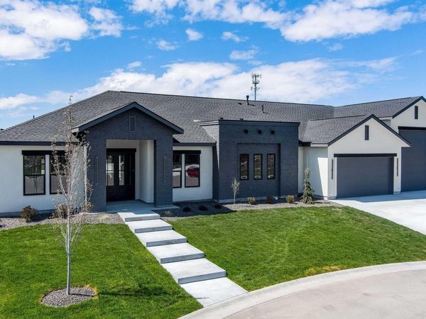 464 Century Ave, Middleton, ID 83644