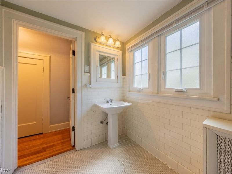 2637 Wellington Road, Cleveland Heights, OH 44118 Photo 26