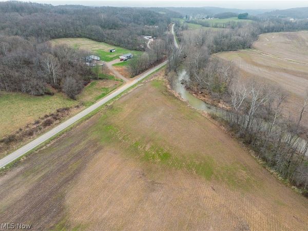 Licking Valley Road , Frazeysburg, OH 43830