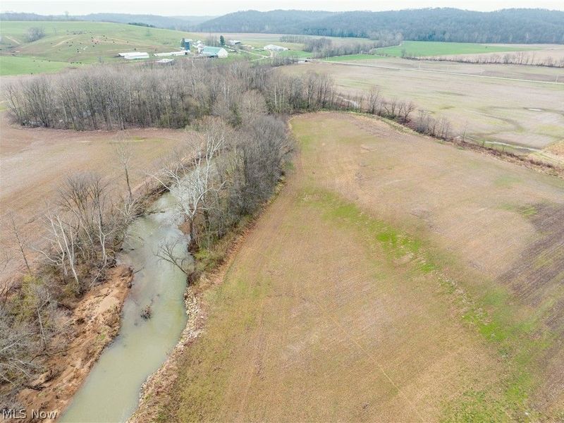 Licking Valley Road , Frazeysburg, OH 43830 Photo 2
