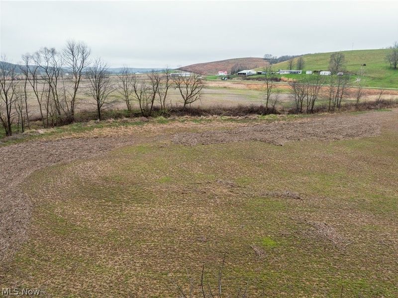 Licking Valley Road , Frazeysburg, OH 43830 Photo 6