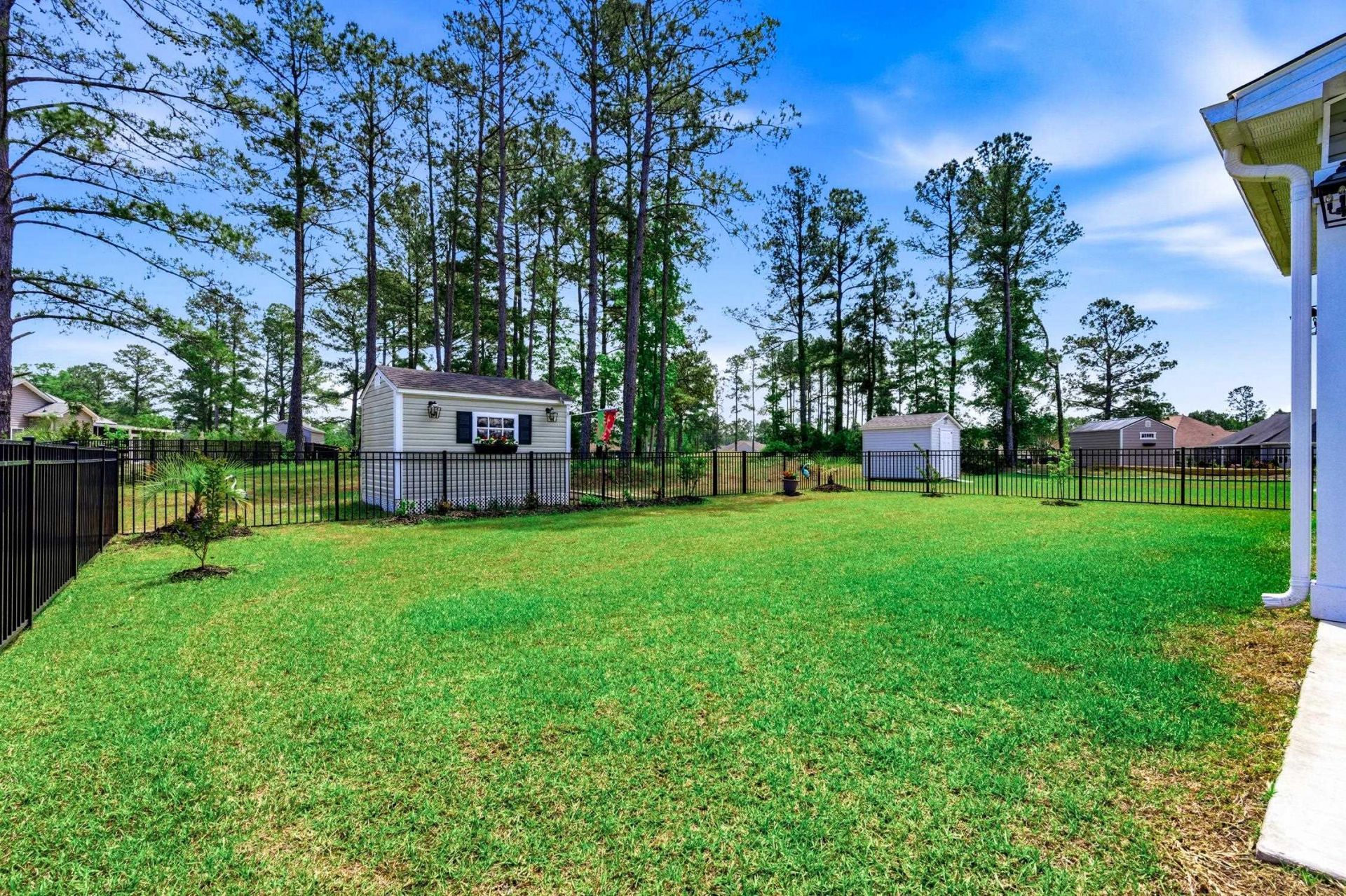 382 Long Meadow Dr. Photo 34