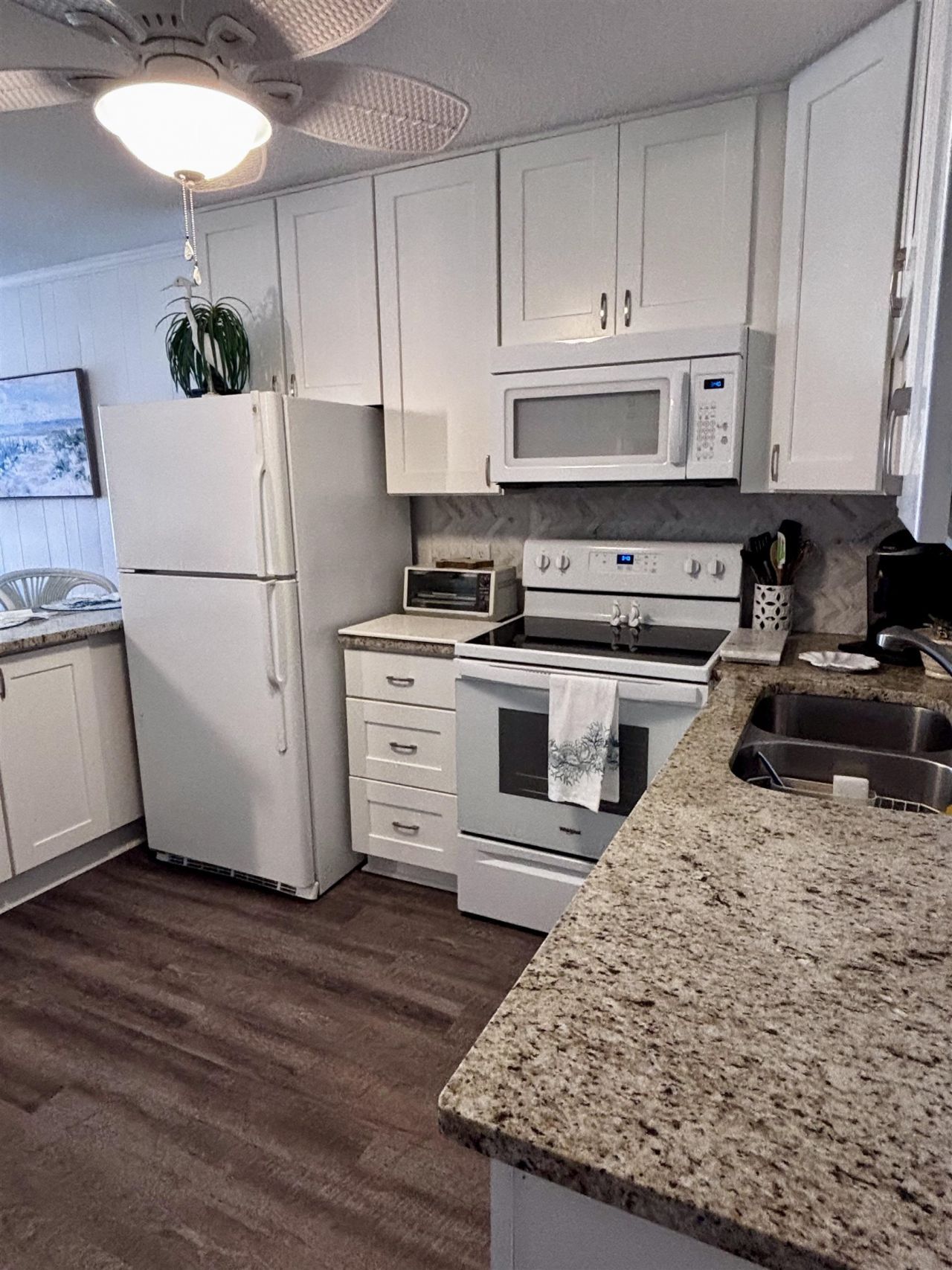 9600 Shore Dr.  Photo 10