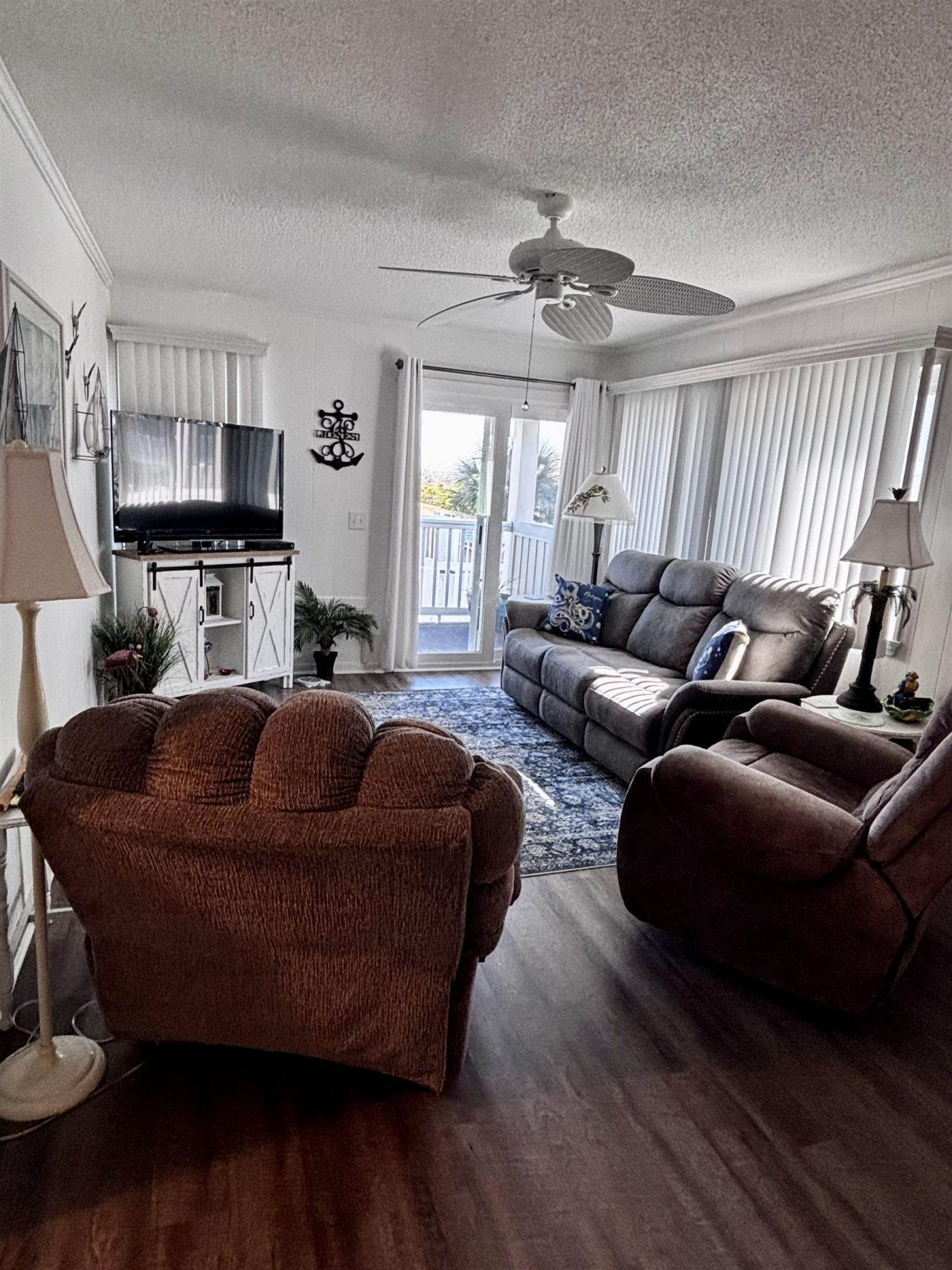 9600 Shore Dr.  Photo 5