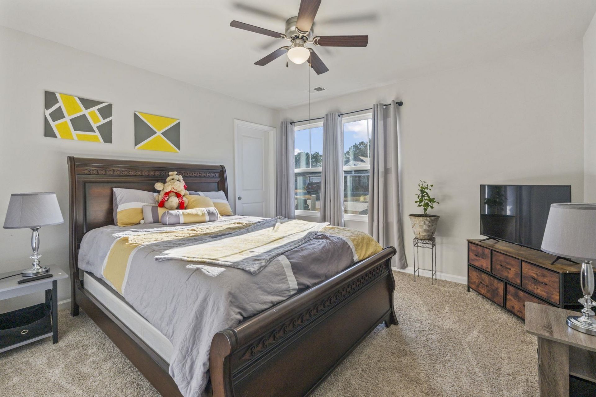 520 Dundalk Dr. Photo 6