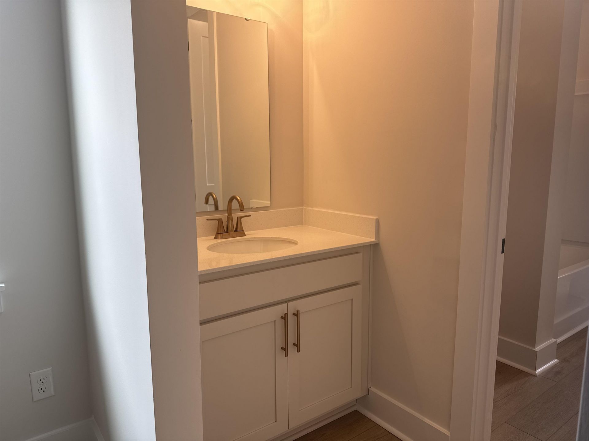 1004 Triton Ave.  Photo 26