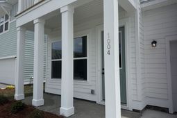 1004 Triton Ave.  photo 4