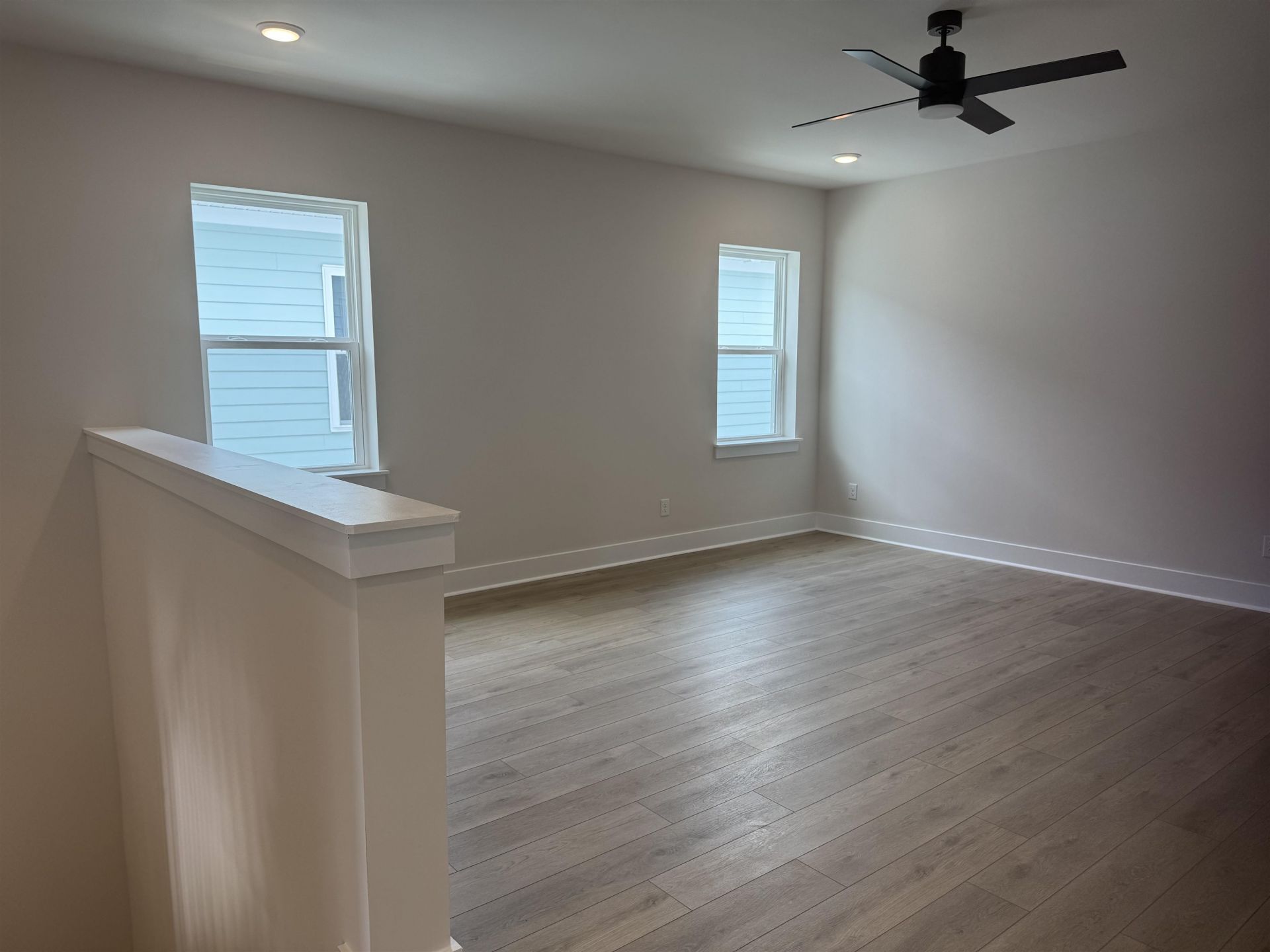 1004 Triton Ave.  Photo 36