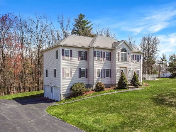 3 Hillview Drive, Methuen, MA 01844