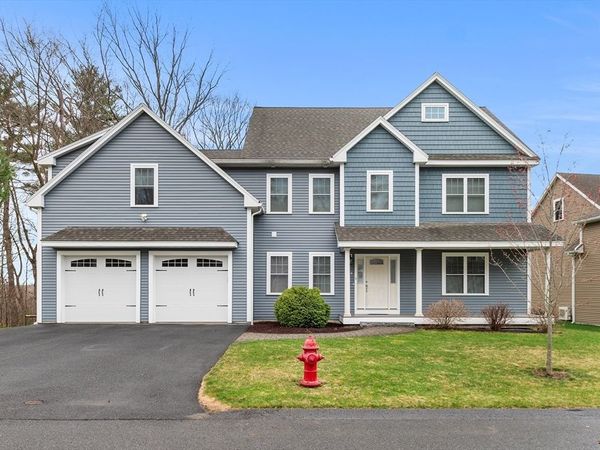 2 Liams Ln, Methuen, MA 01844