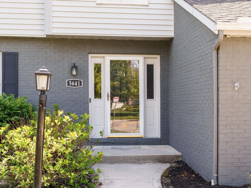 5641 Davidson Road, Hilliard, OH 43026 Photo 2