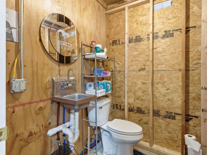 2445 Chandlersville , Zanesville, OH 43701 Photo 31