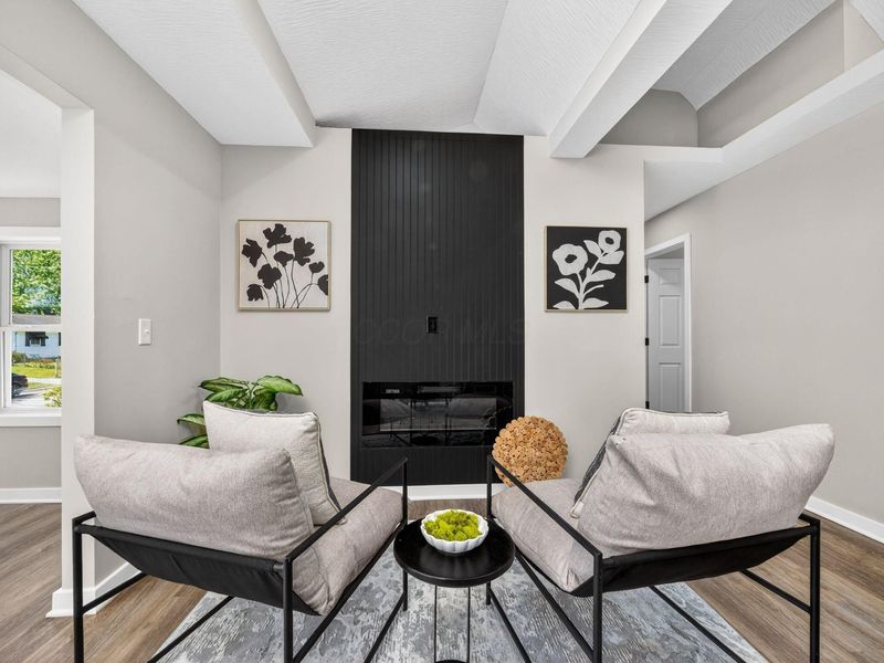 2398 Dunkirk Drive , Columbus, OH 43219 Photo 4