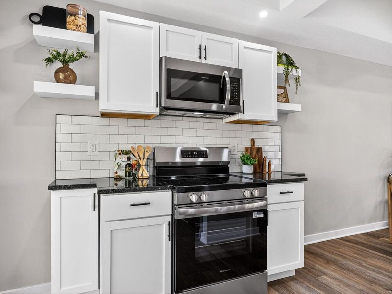 2398 Dunkirk Drive , Columbus, OH 43219 Photo 7