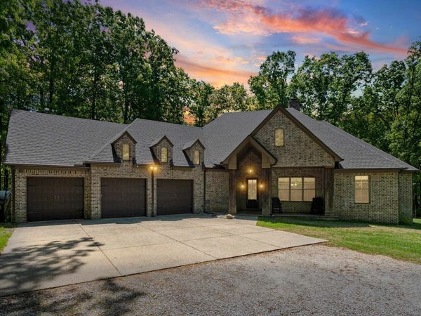 760 SUGAR HILL DR, Moscow, TN 38057