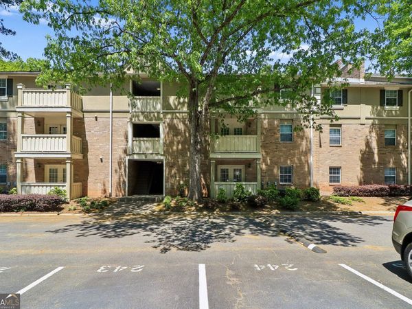 6900 Roswell Road, Unit Q29, Atlanta, GA 30328